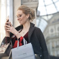 The Impact of Social Media on the Fashion Industry: A Comprehensive Guide